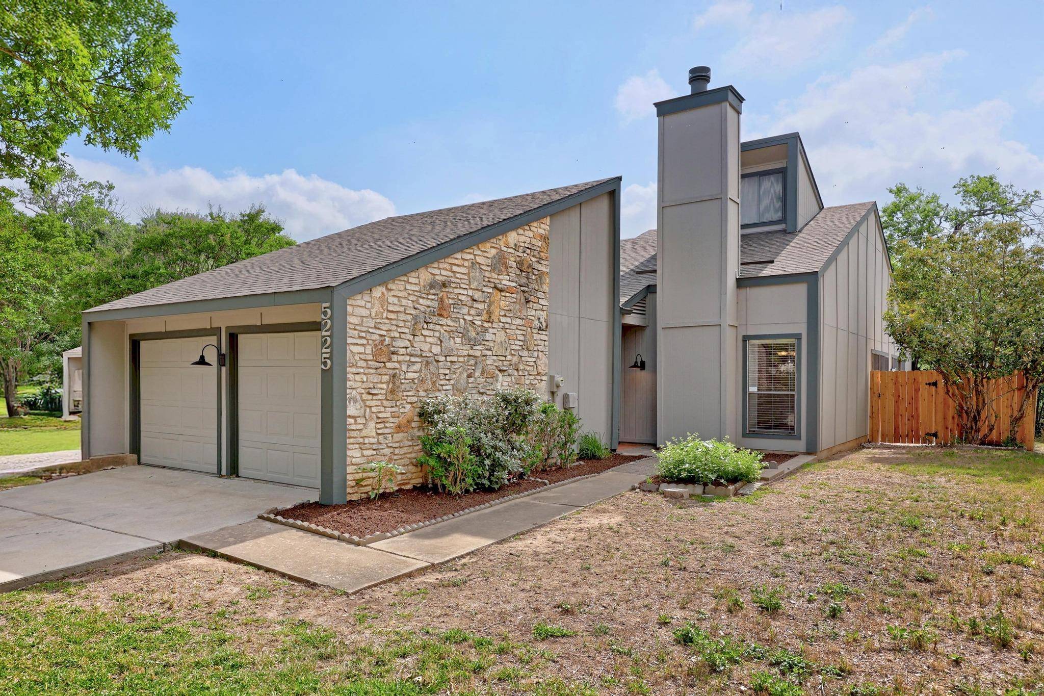 5225 LANGWOOD DR, Austin, TX 78754