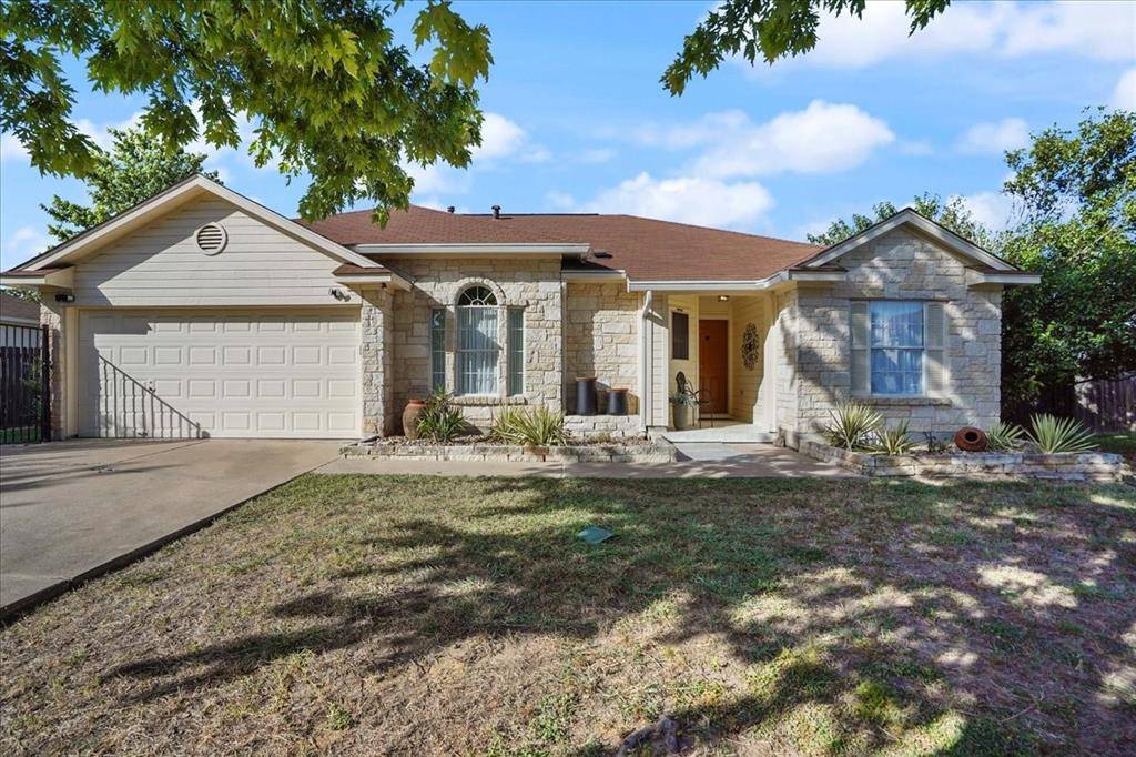 190 Bailey LOOP, Kyle, TX 78640