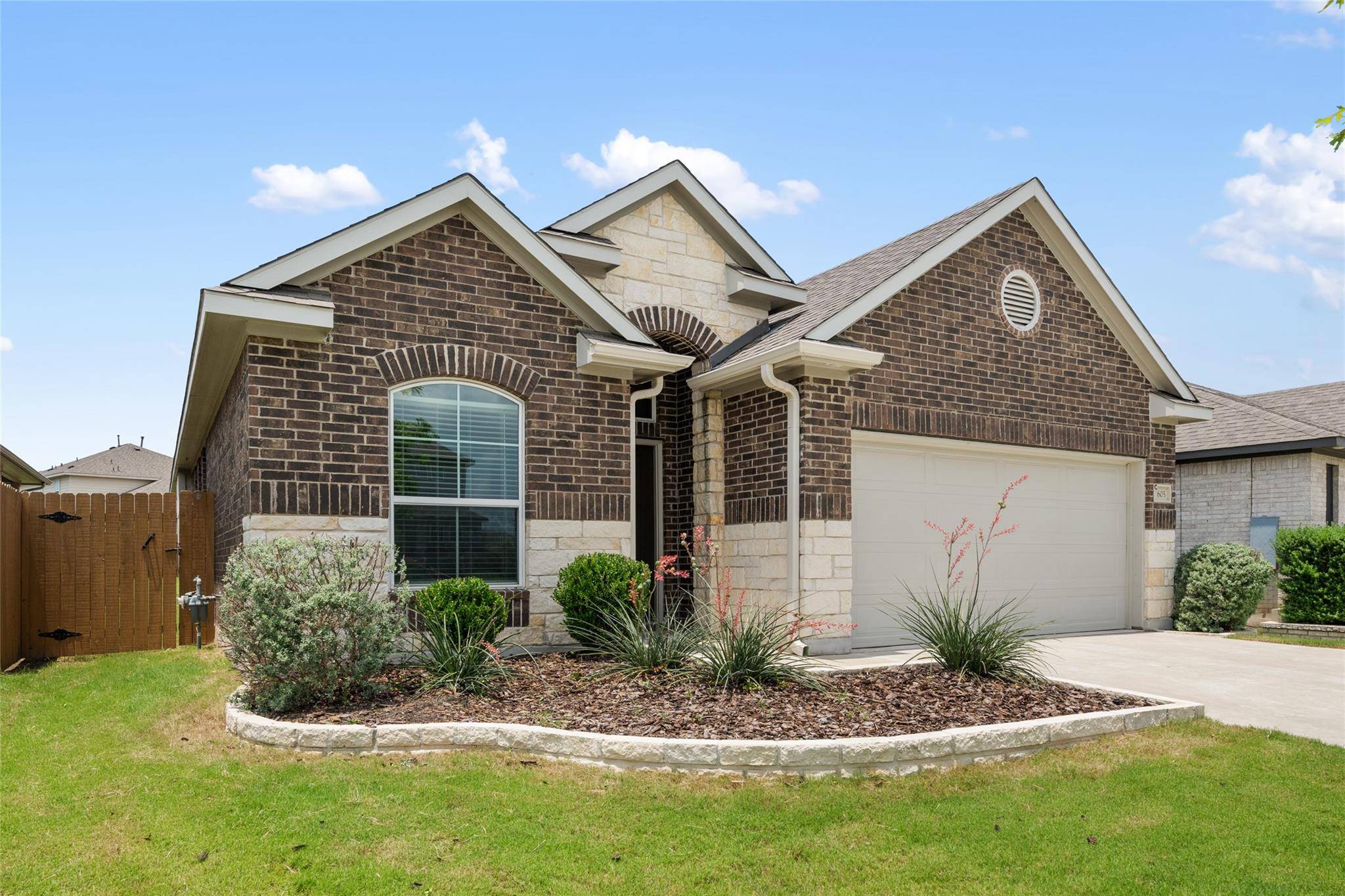 605 Bridle Creek DR, Georgetown, TX 78626