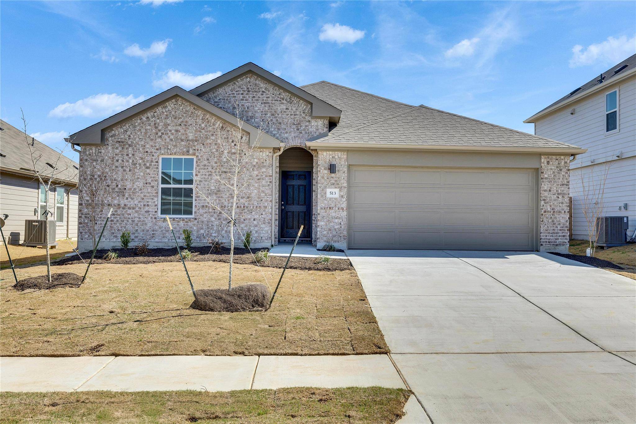 513 Bobcat Creek DR, Jarrell, TX 76537