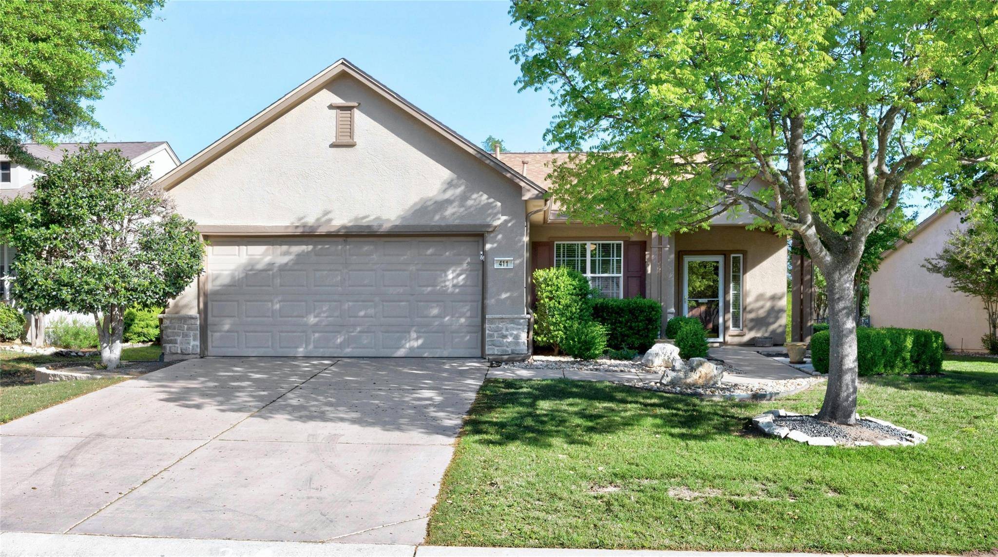 411 Colorado River RD, Georgetown, TX 78633