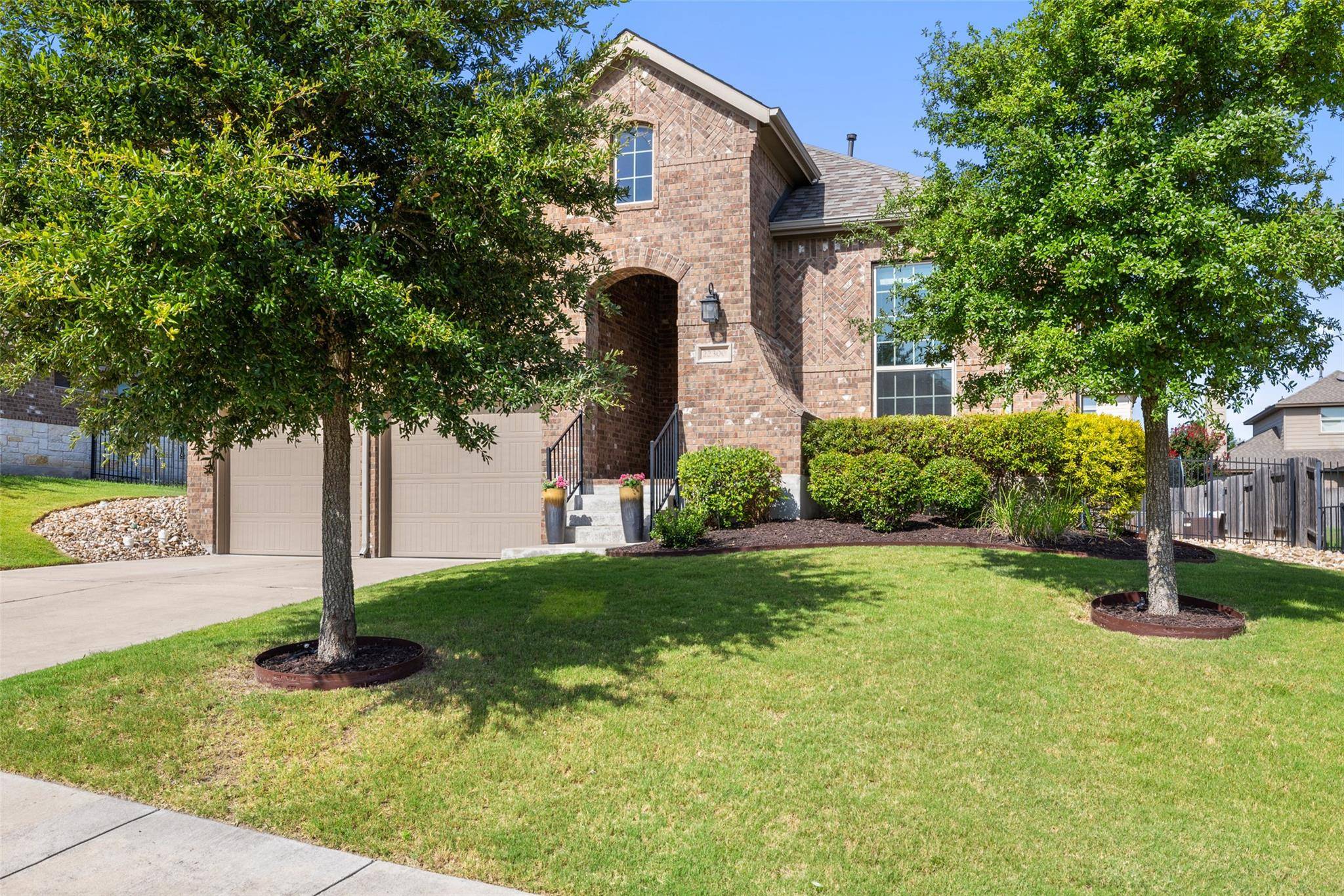 22300 Chipotle PASS, Spicewood, TX 78669