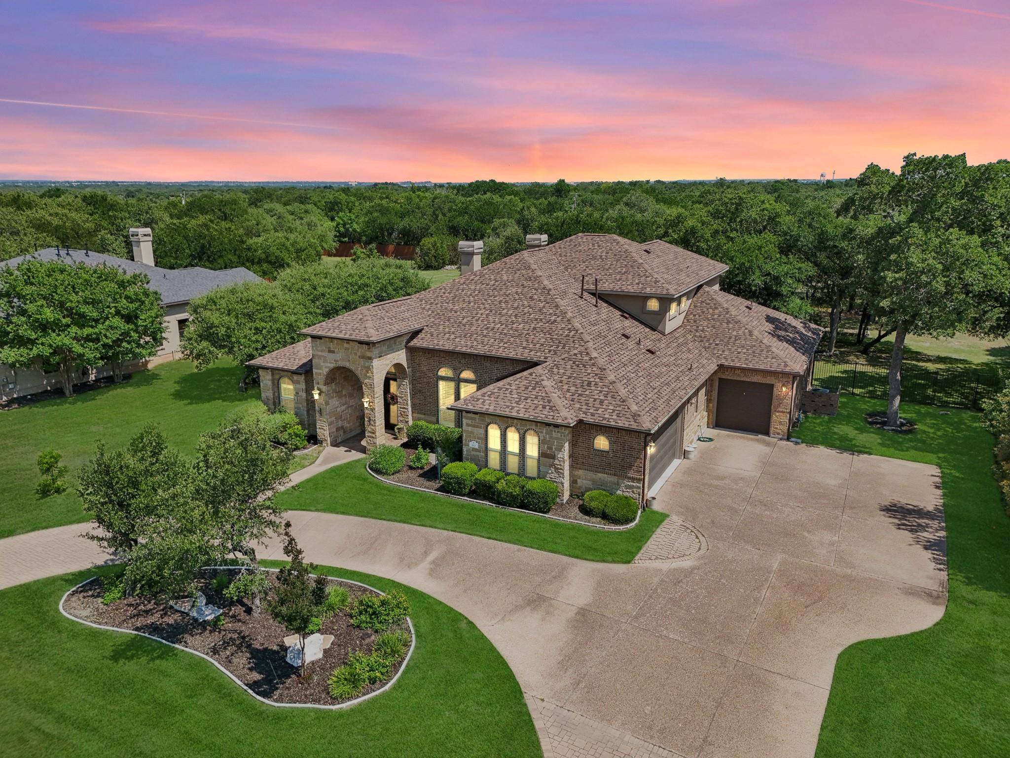 190 Estrella XING, Georgetown, TX 78628