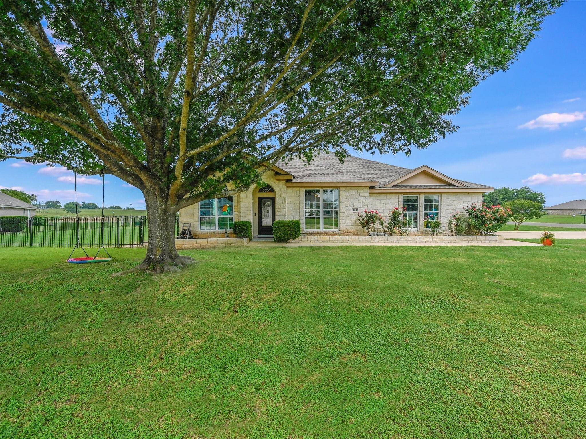404 Colovista PKWY, Bastrop, TX 78602