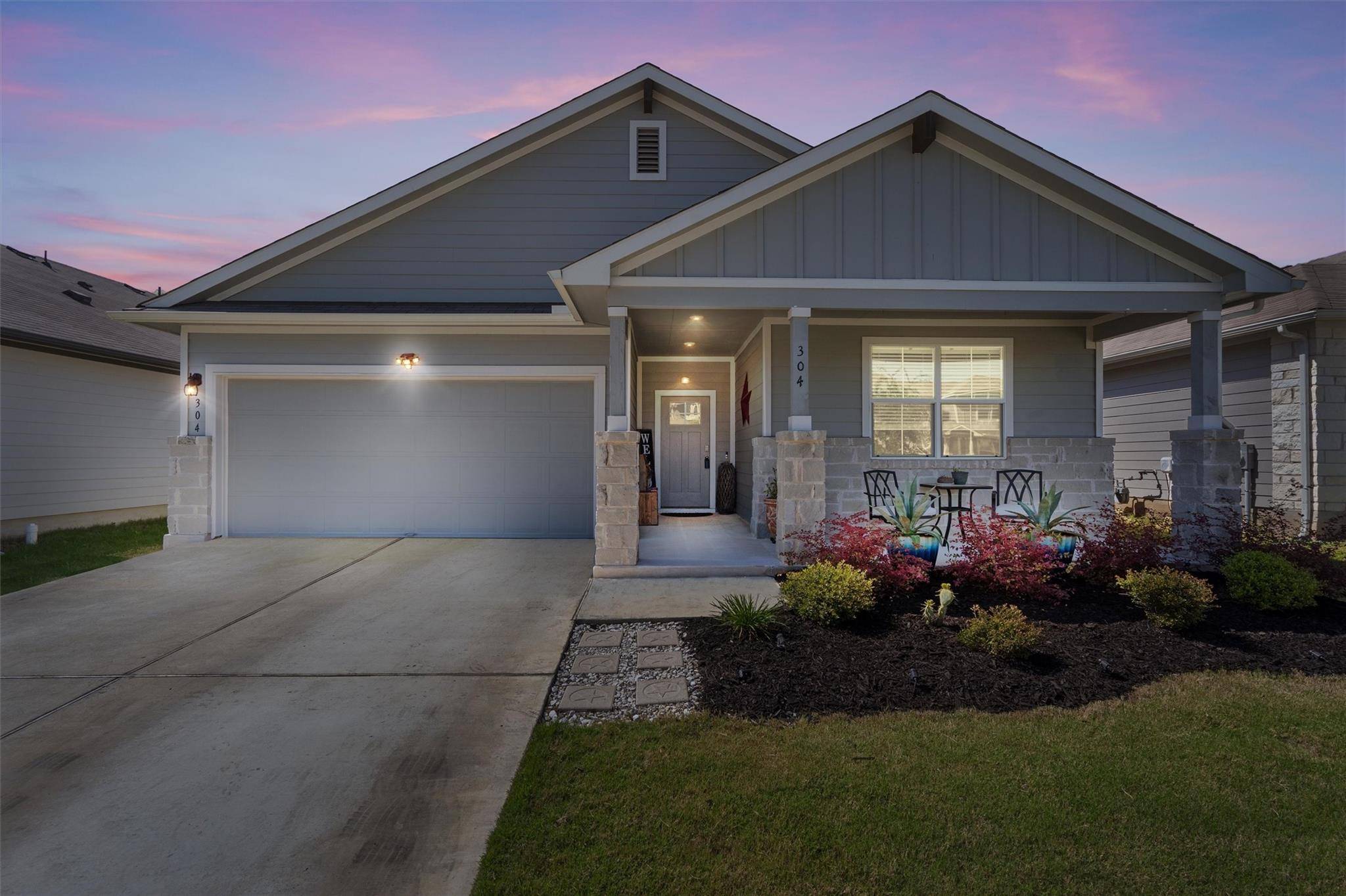 304 Big Sandy Creek DR, Hutto, TX 78634
