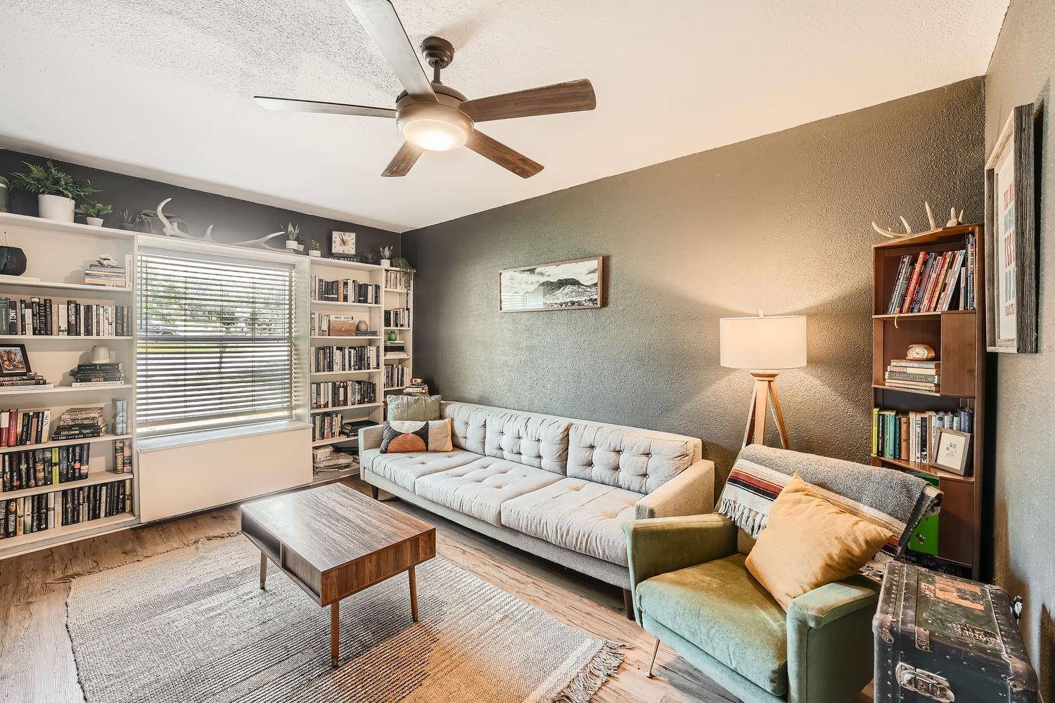 2014 Nevada ST, San Marcos, TX 78666