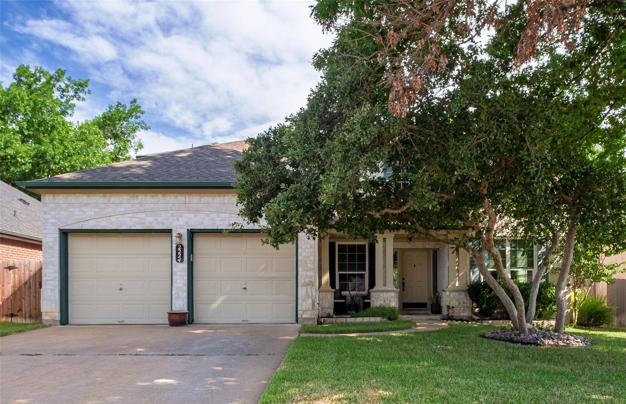 2224 Mockingbird DR, Round Rock, TX 78681