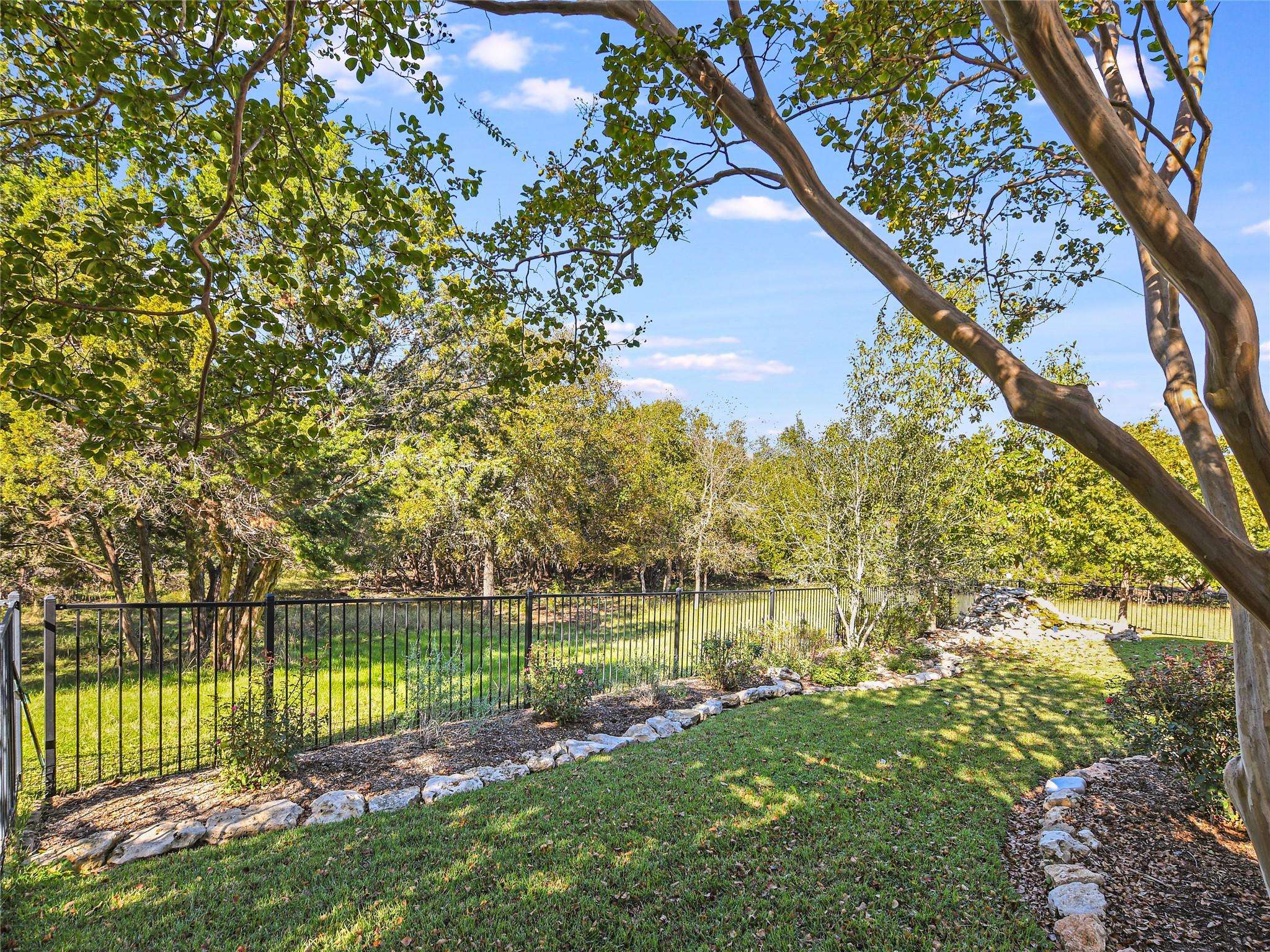 145 Trail Of The Flowers TRL, Georgetown, TX 78633