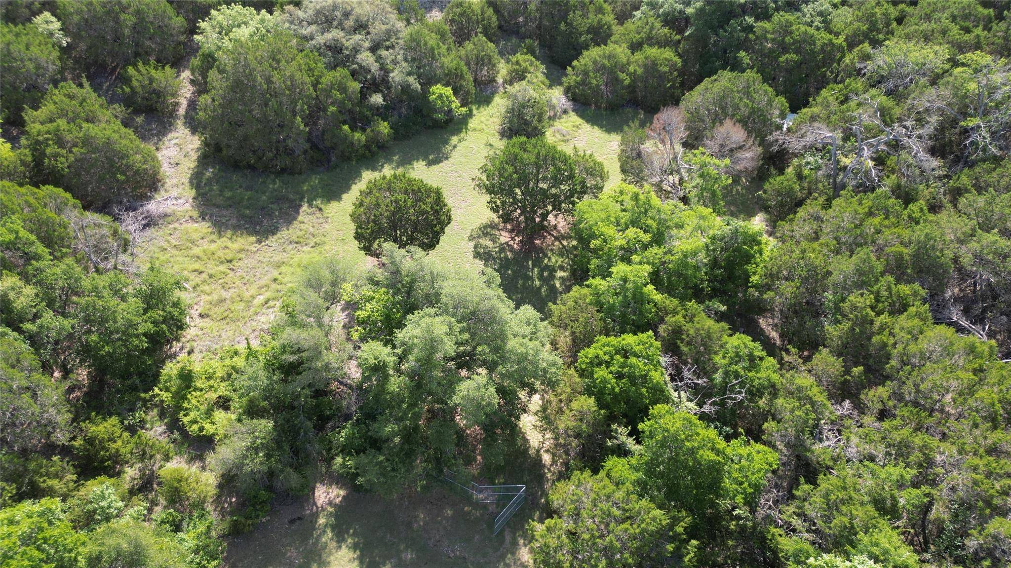 105 Holman CIR, Gatesville, TX 76528