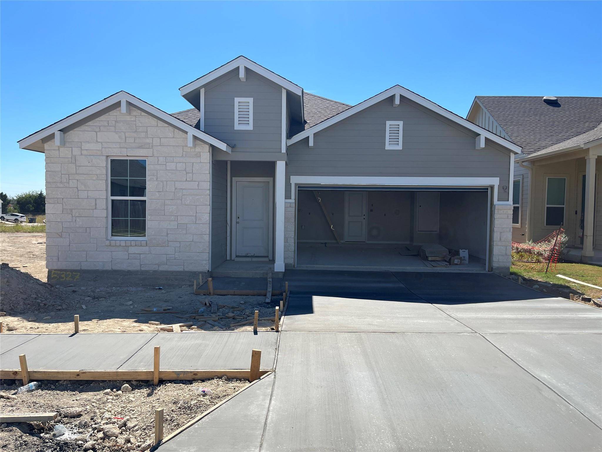 5327 Bruno ST, Round Rock, TX 78665