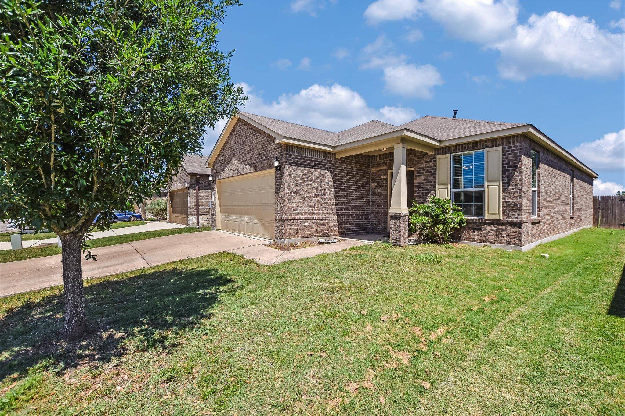 136 Stella Gold ST, Buda, TX 78610