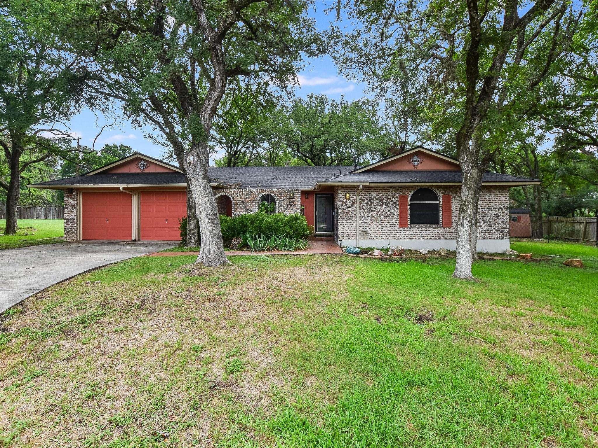 2 Bob White CT, San Marcos, TX 78666