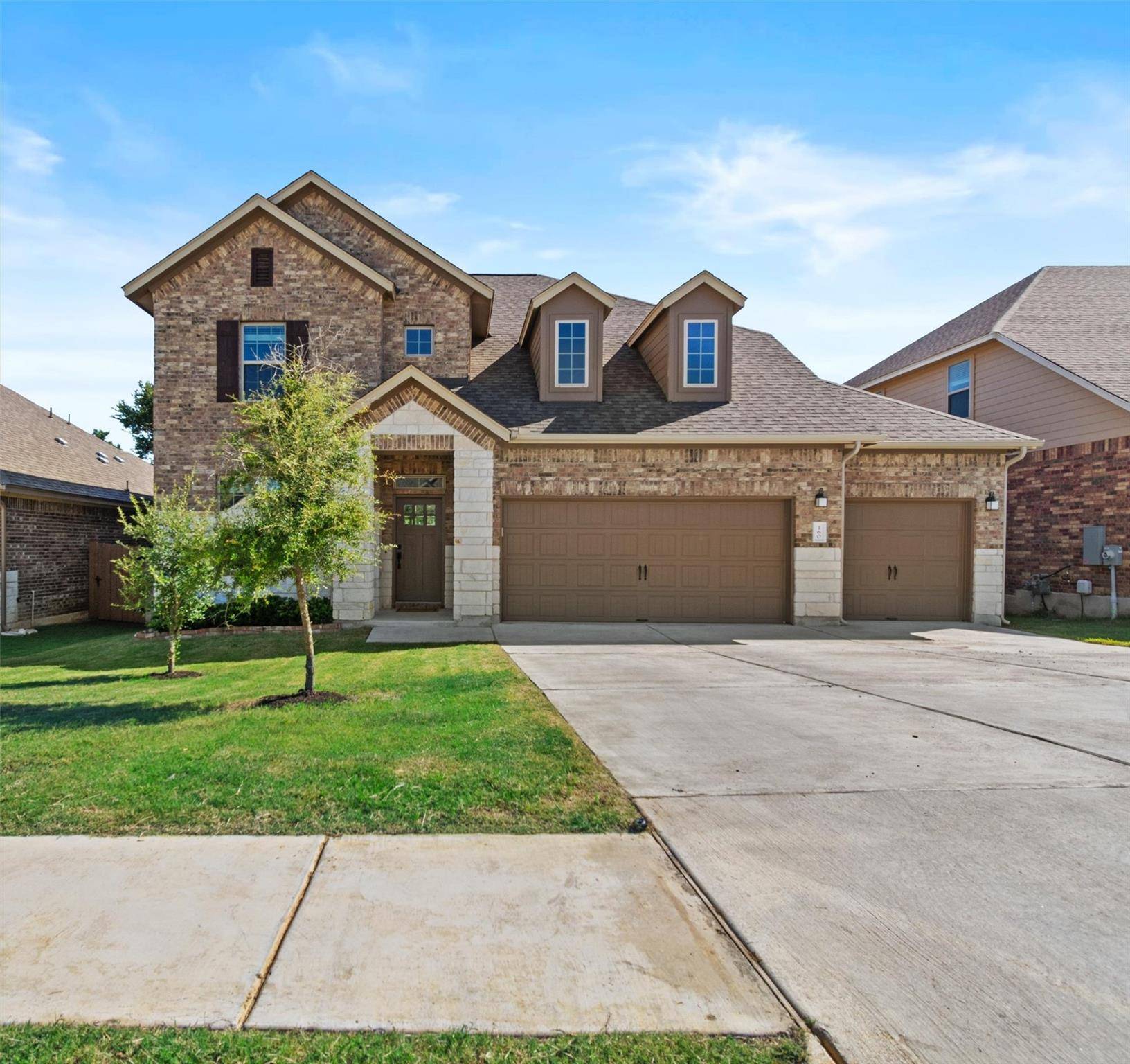 160 Palmillas DR, Dripping Springs, TX 78620