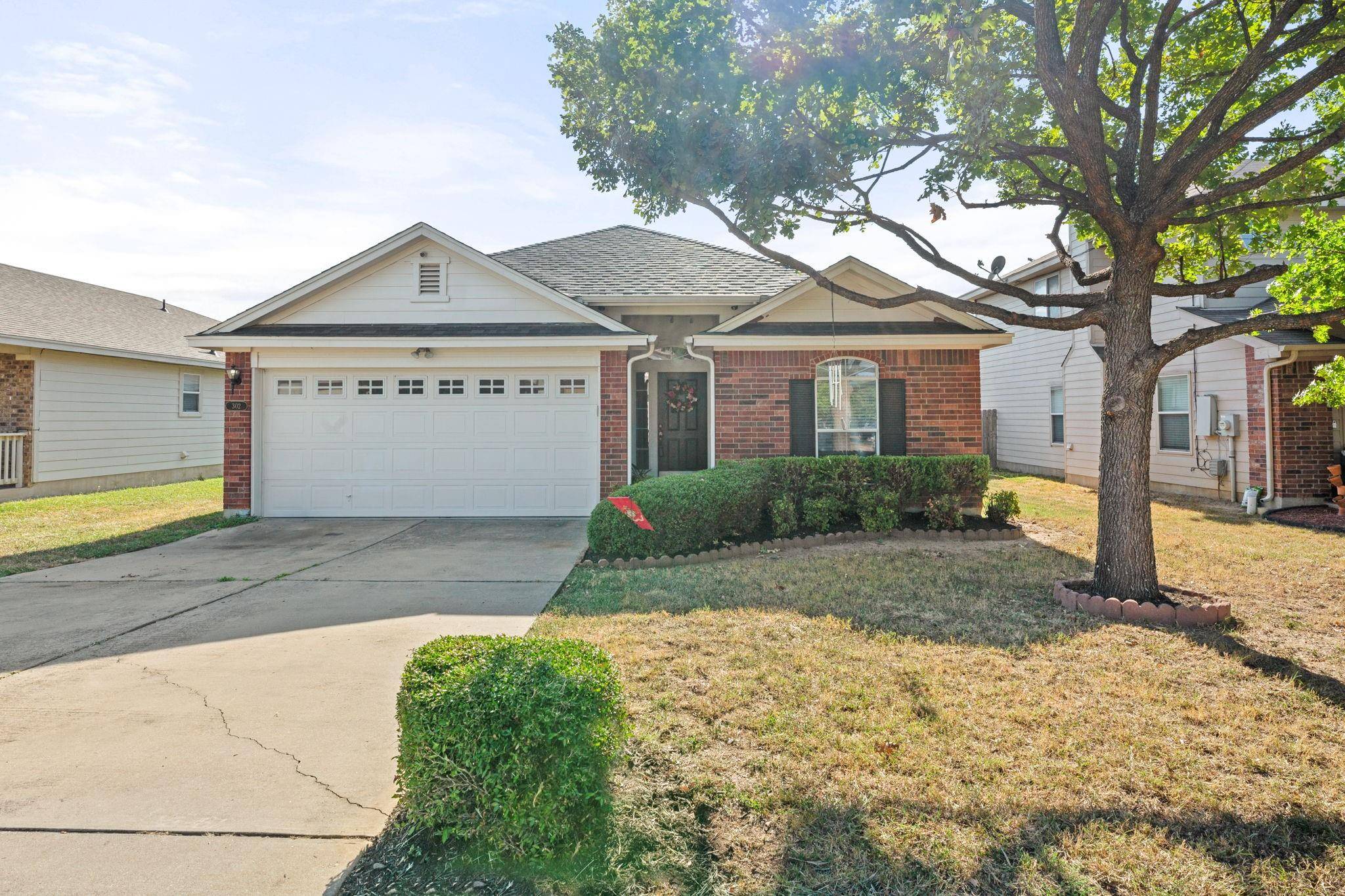 302 Old Peak RD, Georgetown, TX 78626