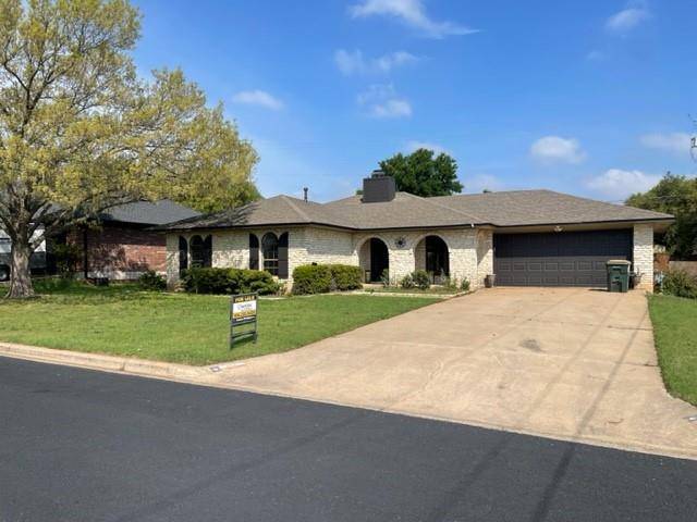 804 woodview DR, Georgetown, TX 78628