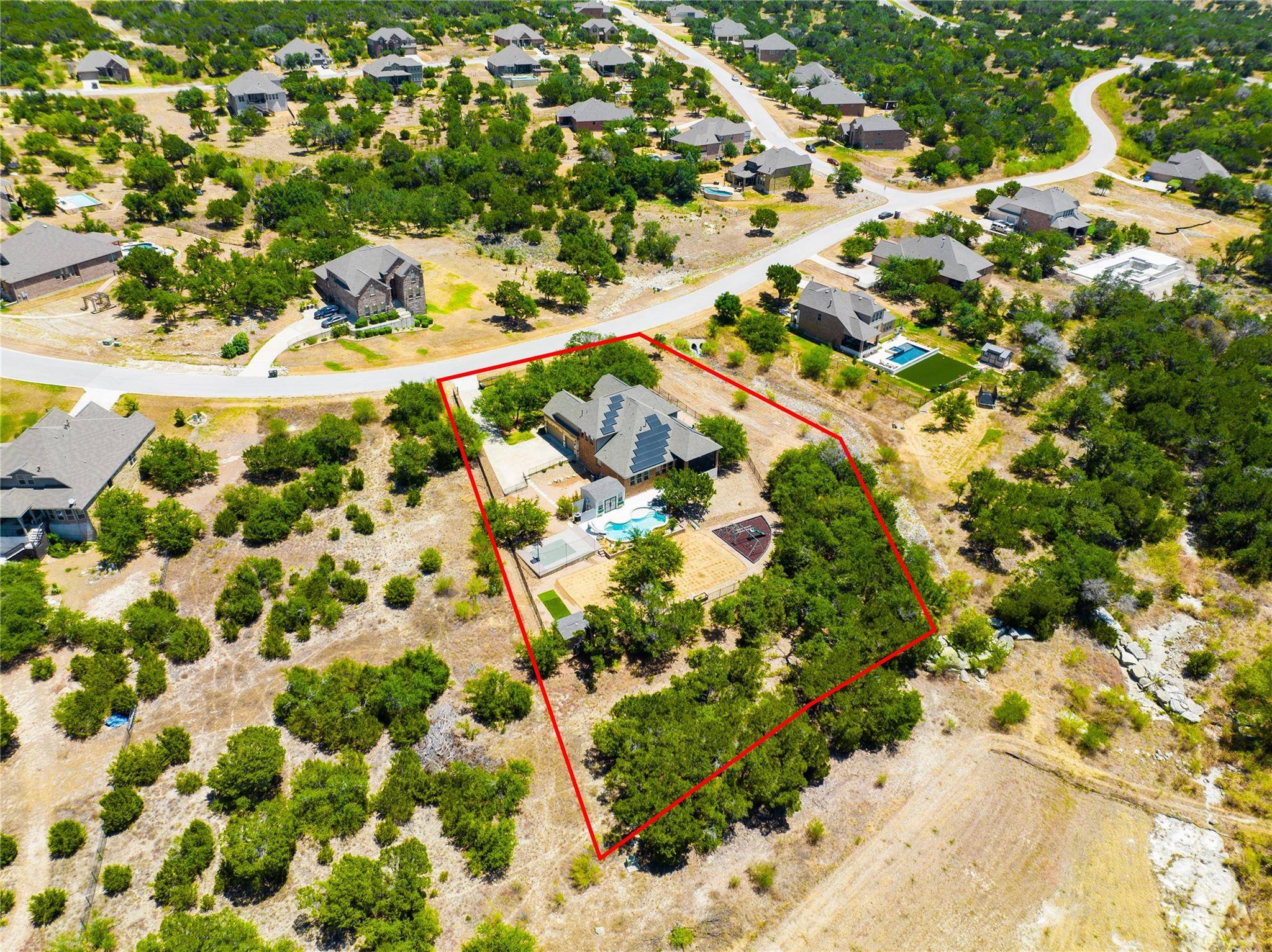 4624 Diamante DR, Spicewood, TX 78669