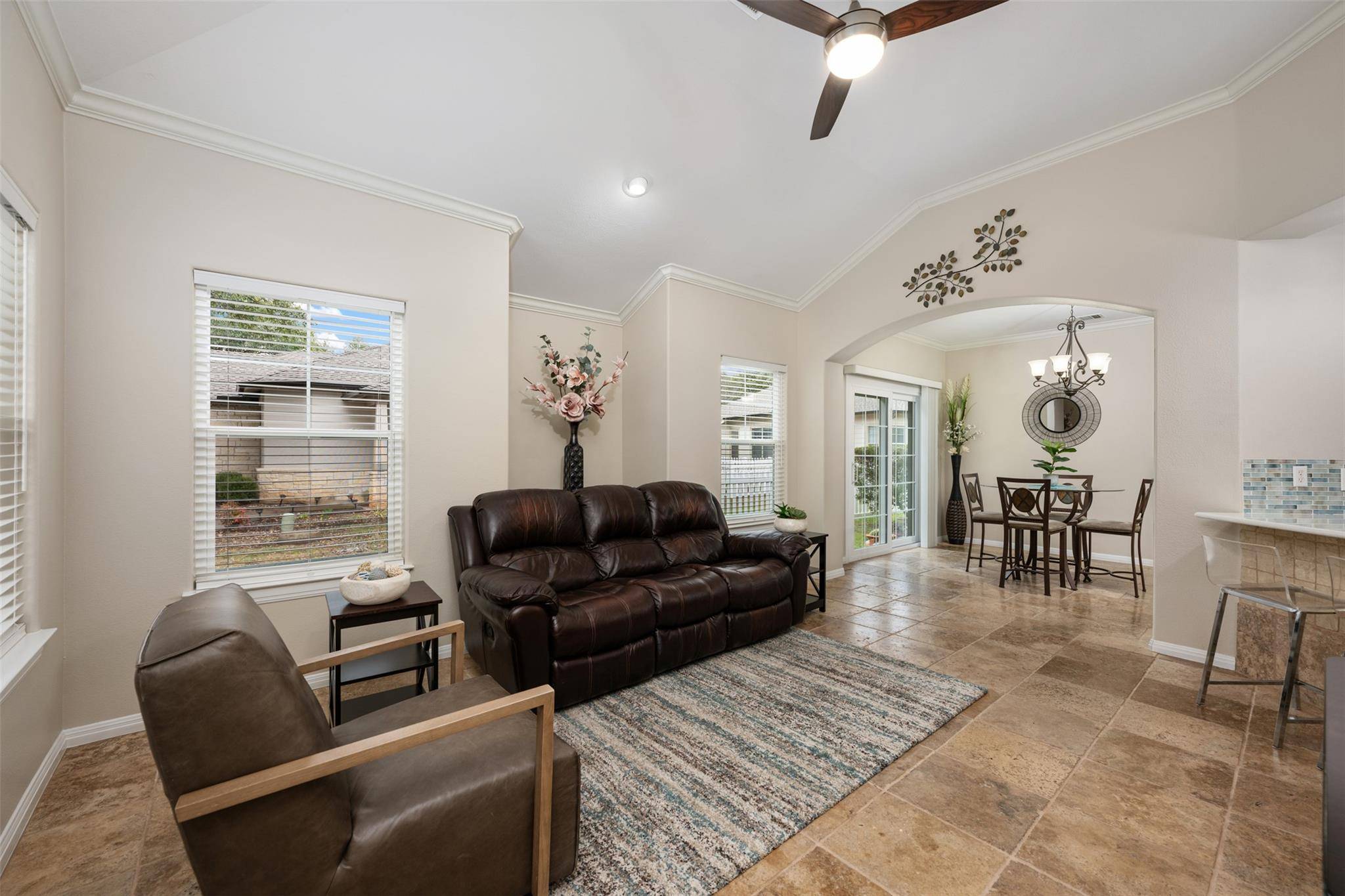 6801 Beckett RD #135L, Austin, TX 78749