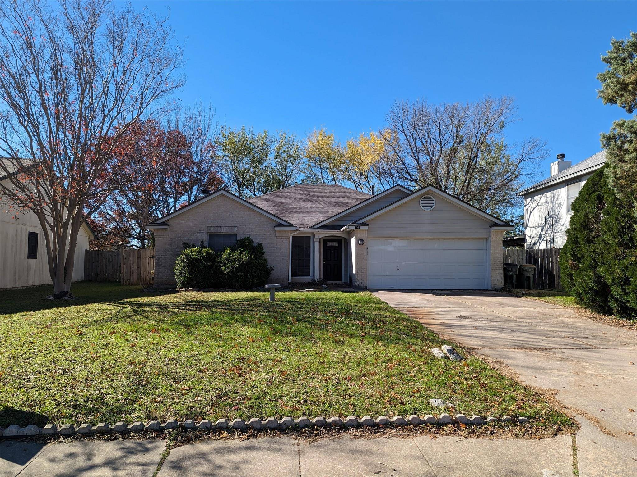 1521 Brandi CIR, Kyle, TX 78640