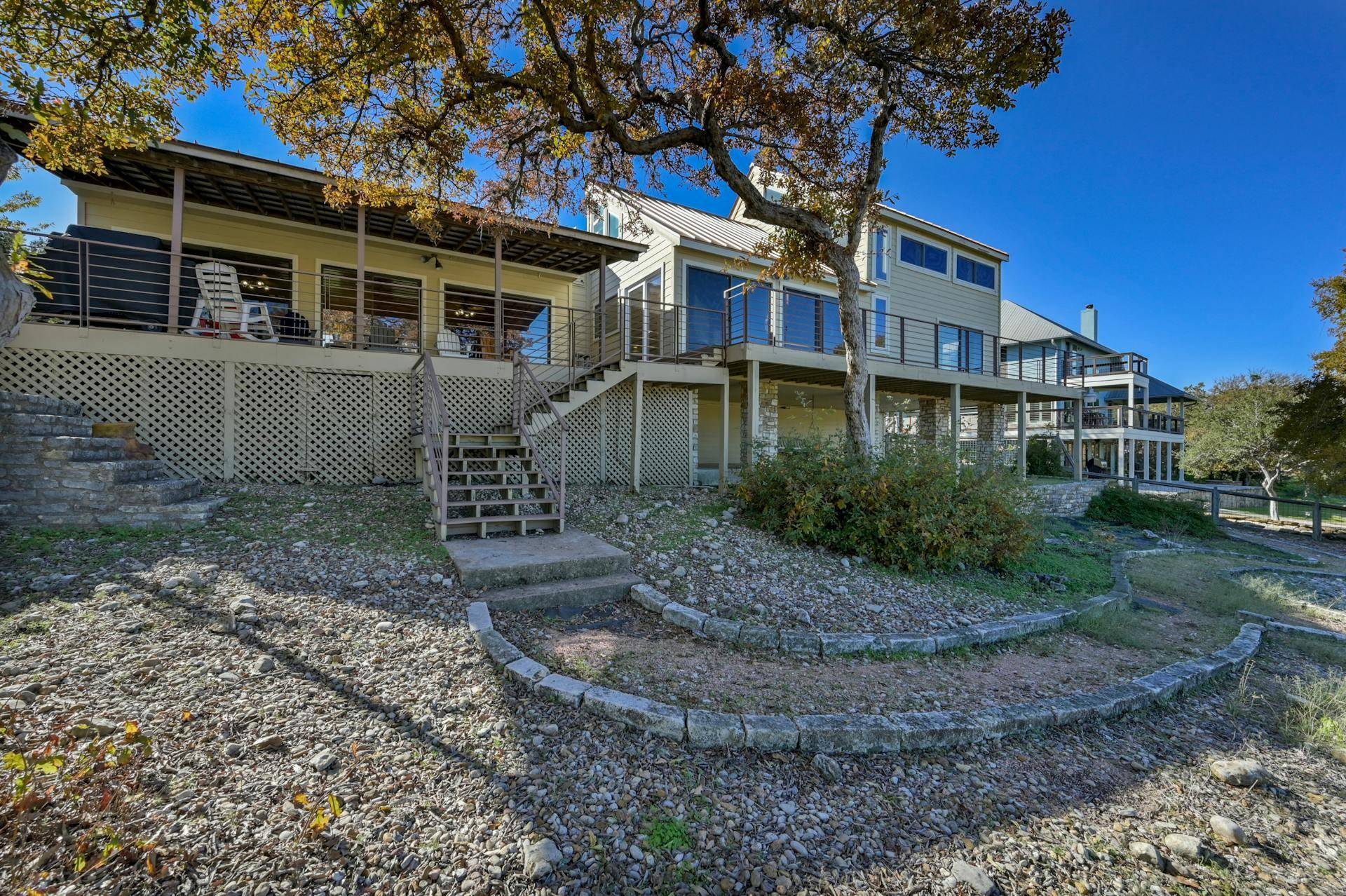 21938 Briarcliff DR, Spicewood, TX 78669