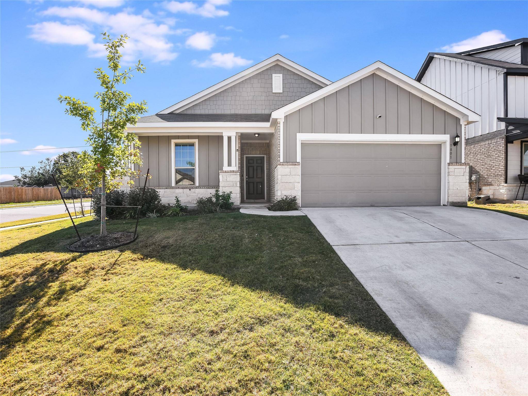 1801 Th Johnson, Taylor, TX 76574