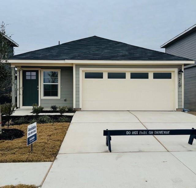 269 Ebbsfleet DR, Uhland, TX 78640