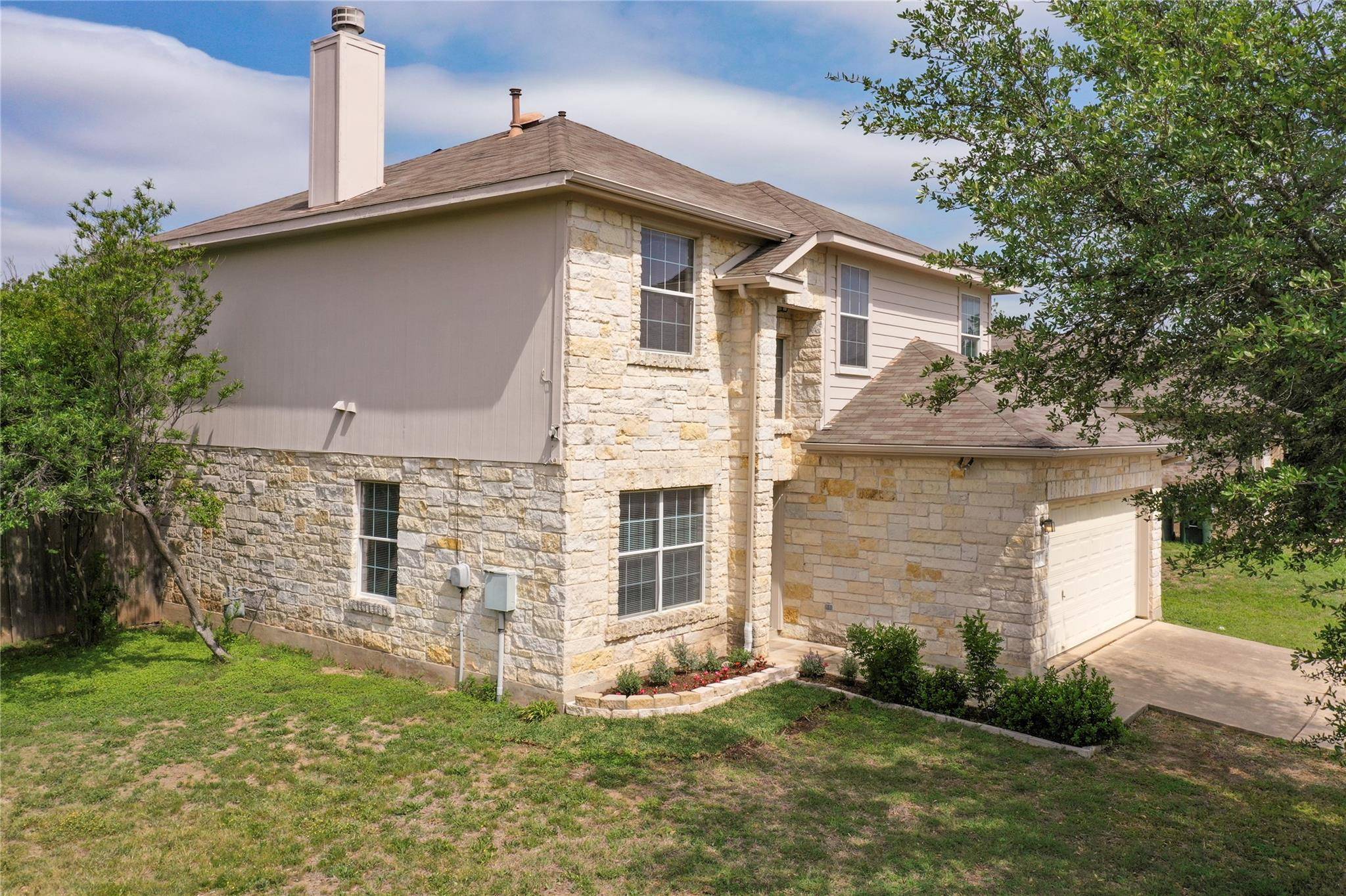 103 Ashwood N, Kyle, TX 78640