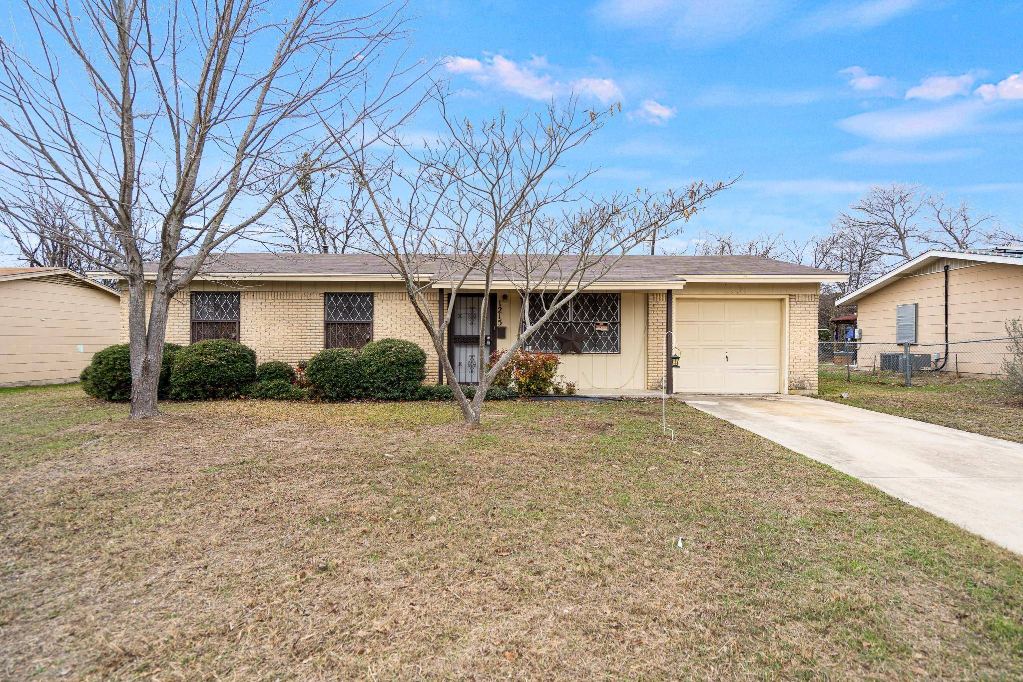 1215 Alta Vista DR, Killeen, TX 76549