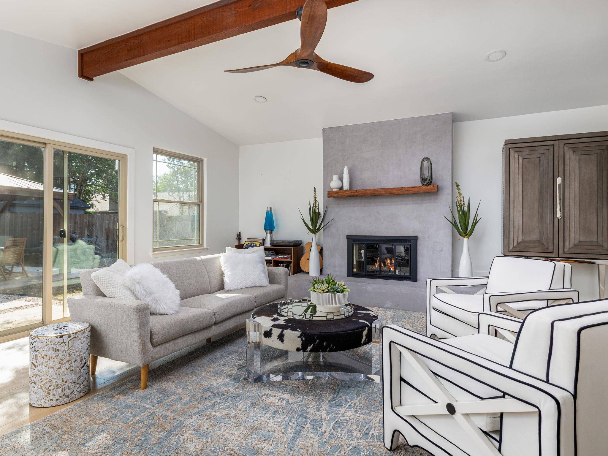 5001 Summerset TRL, Austin, TX 78749