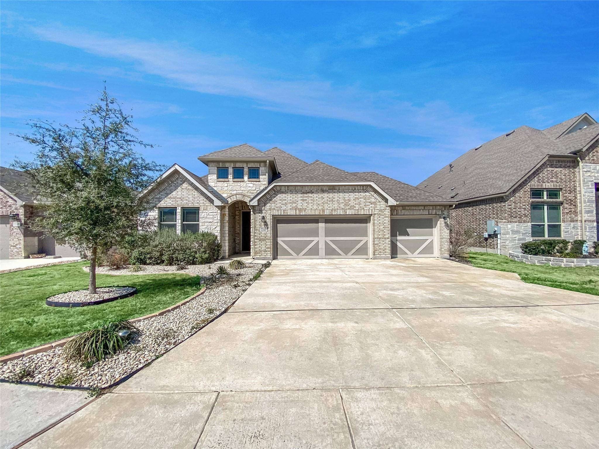 2243 Meadow Way ST, New Braunfels, TX 78132