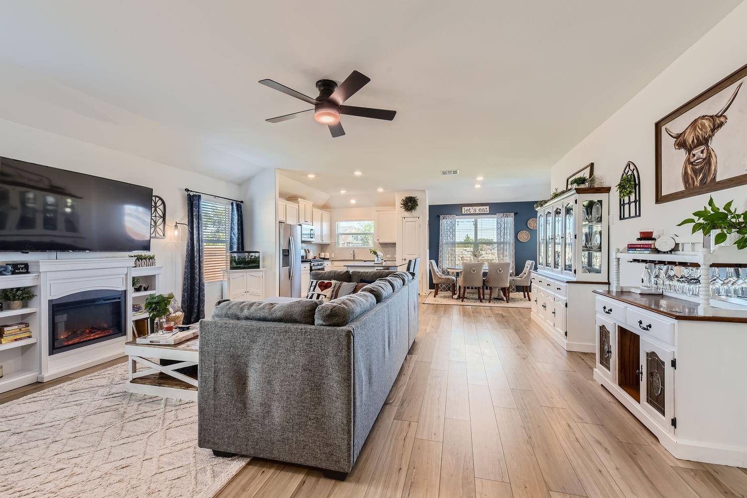 420 Buenos Aires, Kyle, TX 78640