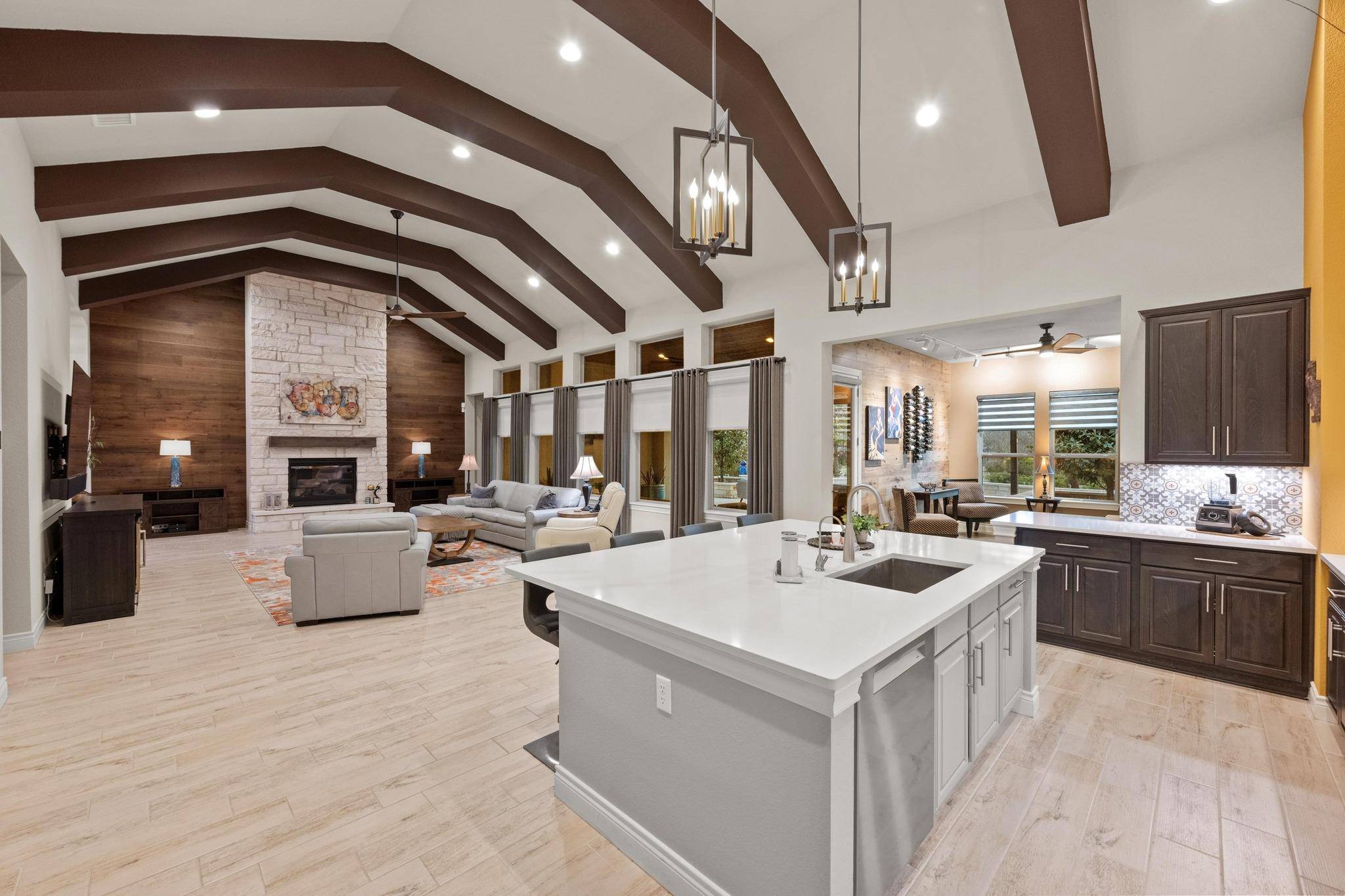 328 Reataway, Dripping Springs, TX 78620