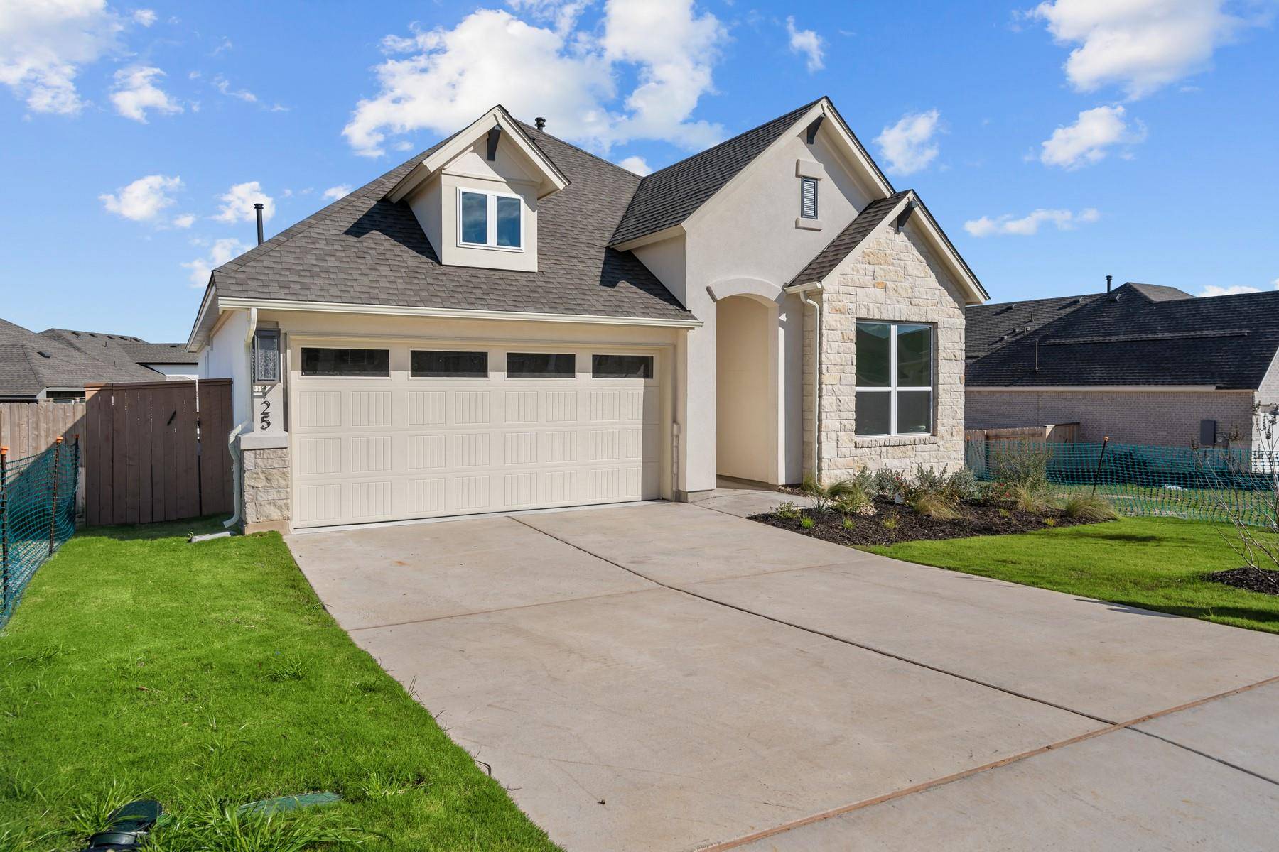 125 Cibolo Creek LOOP, Bastrop, TX 78602