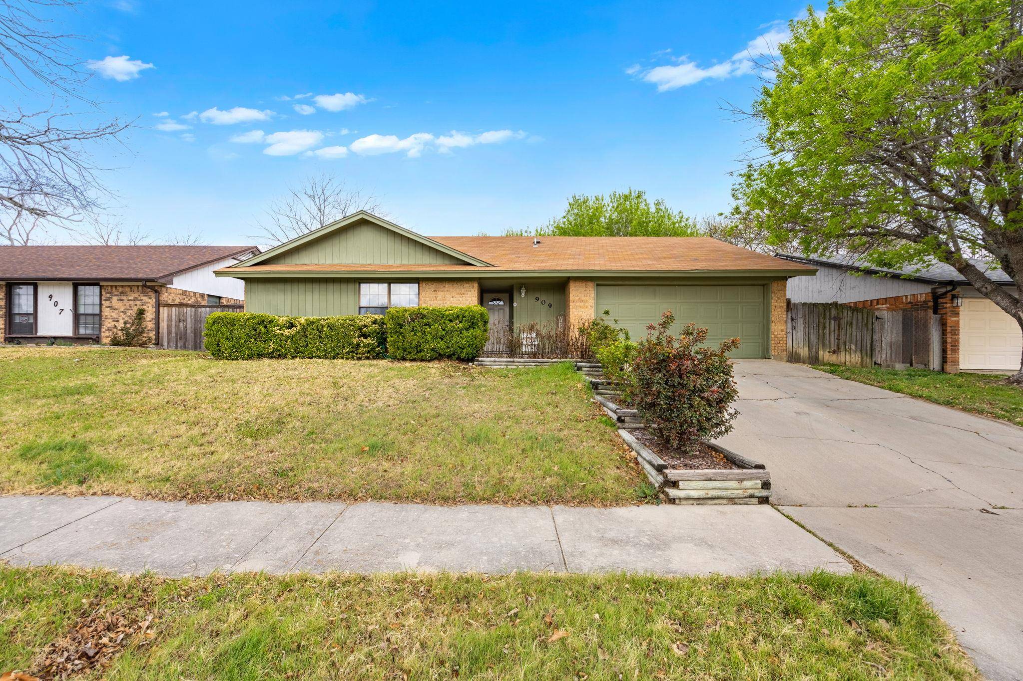 909 N 4th ST, Copperas Cove, TX 76522