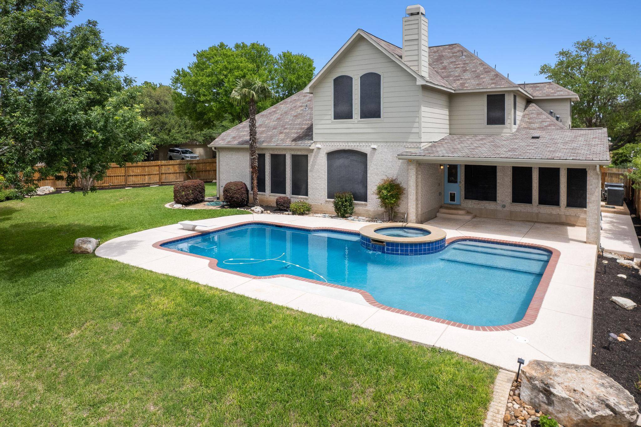 2300 Falkirk CV, Round Rock, TX 78681