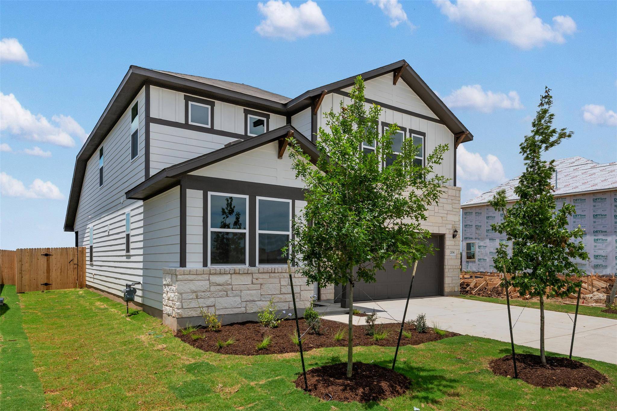 204 Willow Heights DR, Hutto, TX 78634