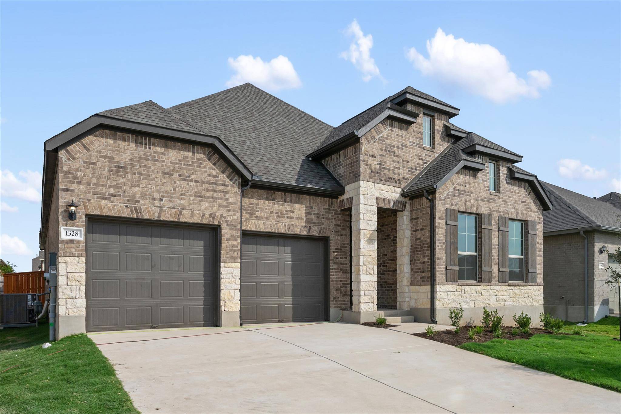 1328 Dog Iron ST, Georgetown, TX 78633