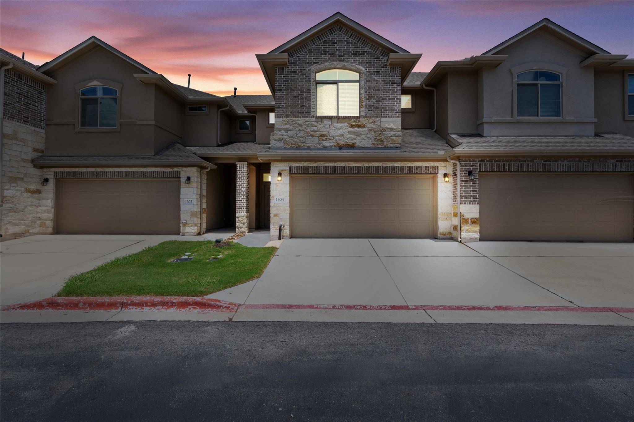 2880 Donnell DR #1303, Round Rock, TX 78664