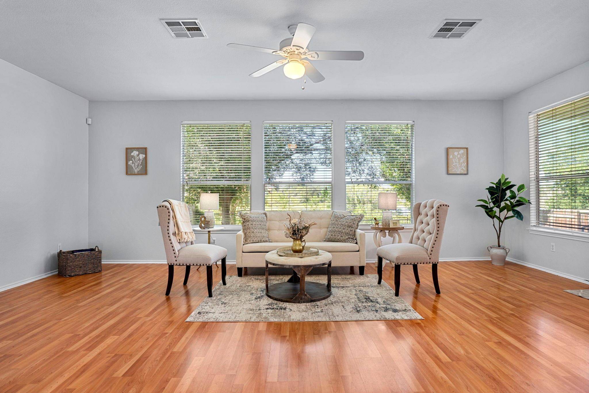 226 Clarence CT, Buda, TX 78610