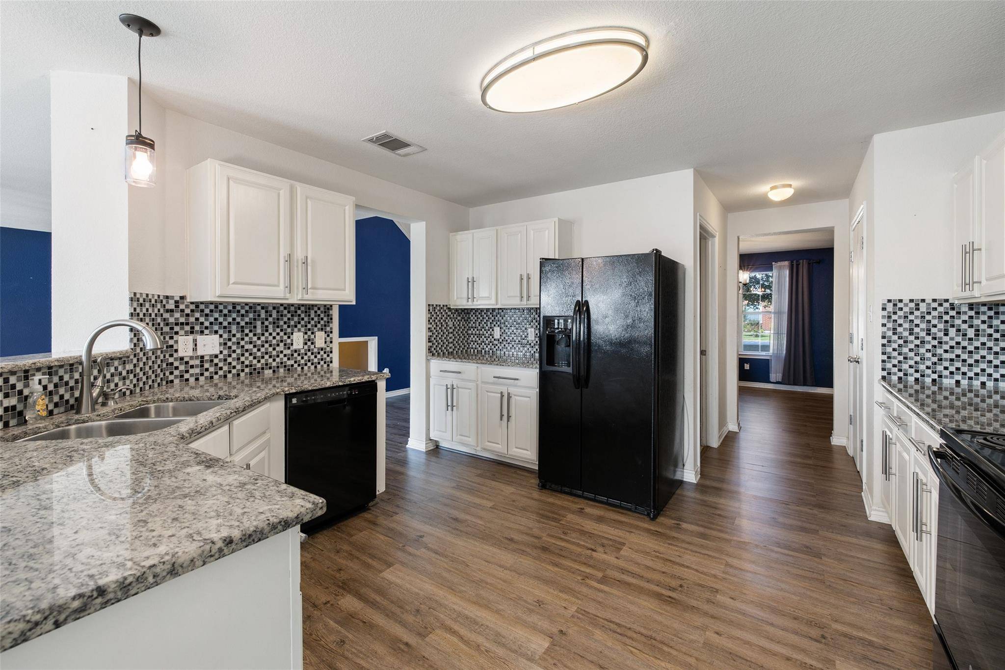 418 Blackman TRL, Hutto, TX 78634