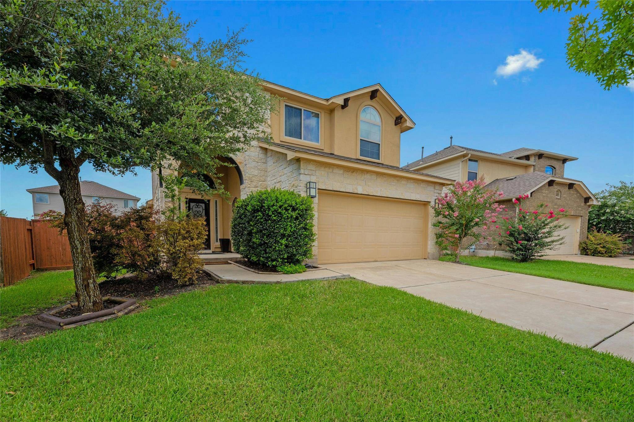 1208 April Meadows LOOP, Georgetown, TX 78626