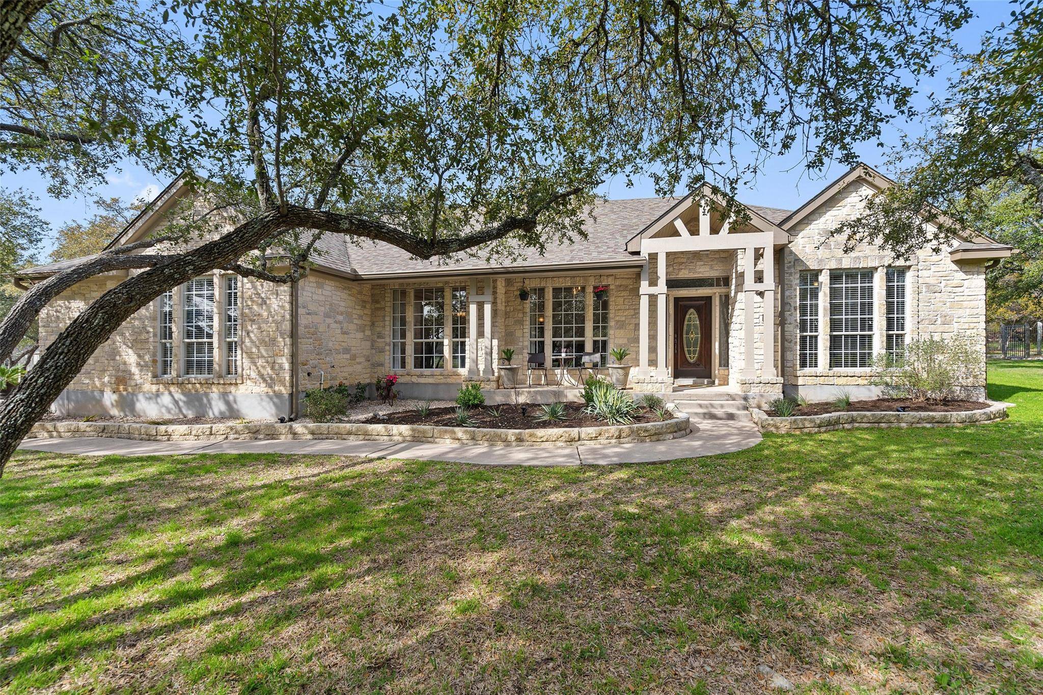 445 Patricia RD, Georgetown, TX 78628