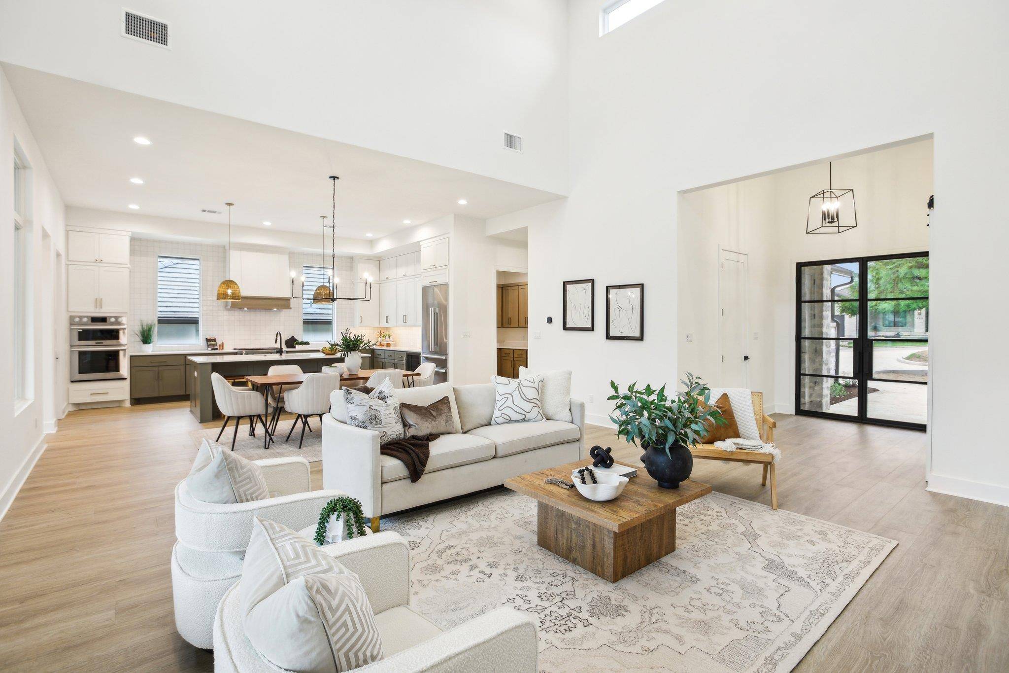 806 Flint Ridge TRL, Georgetown, TX 78628