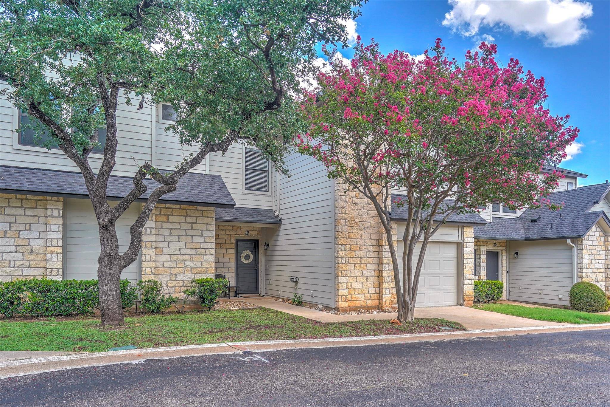 12212 Brigadoon LN #117, Austin, TX 78727