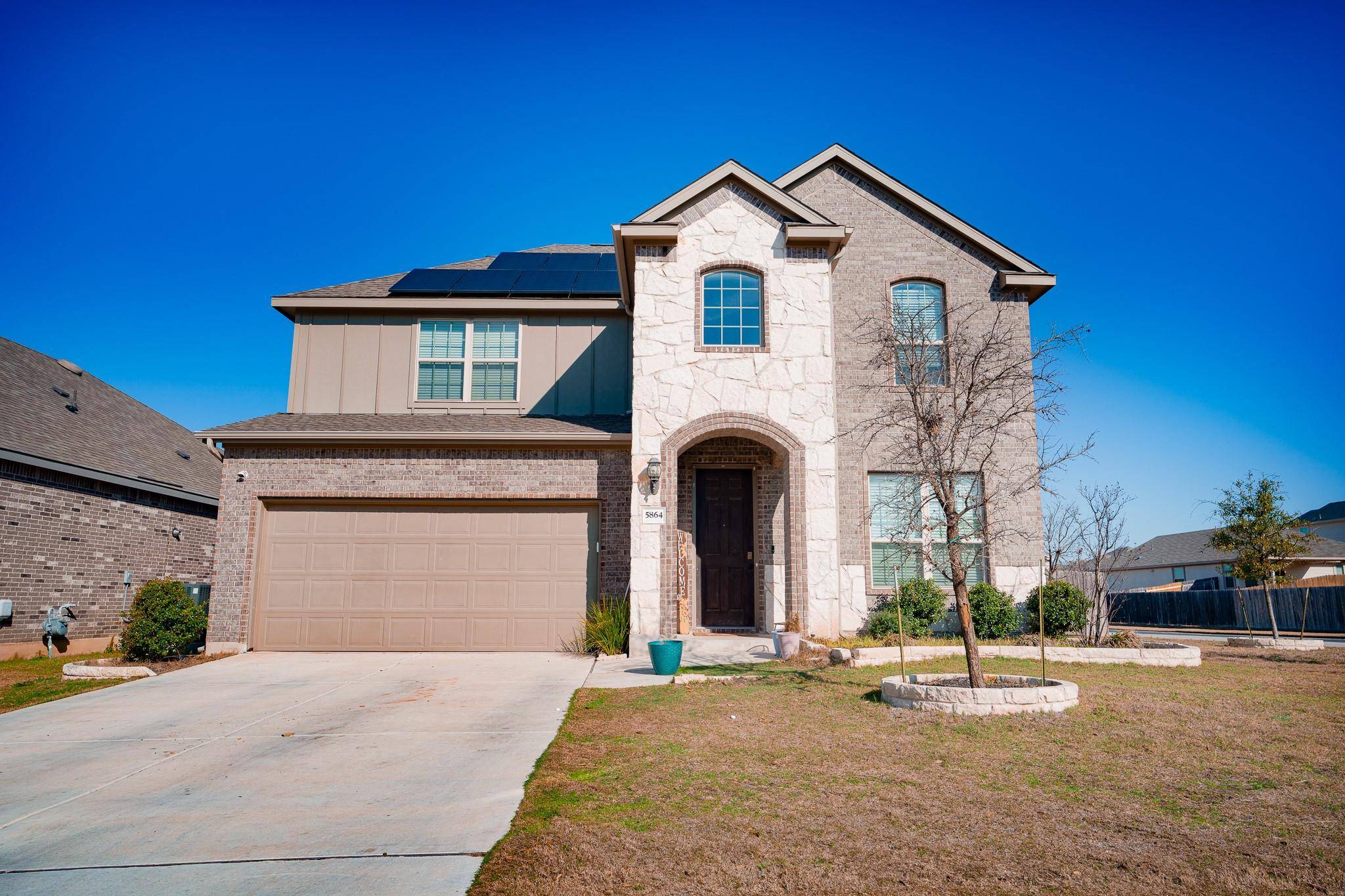 5864 Bianca DR, Round Rock, TX 78665