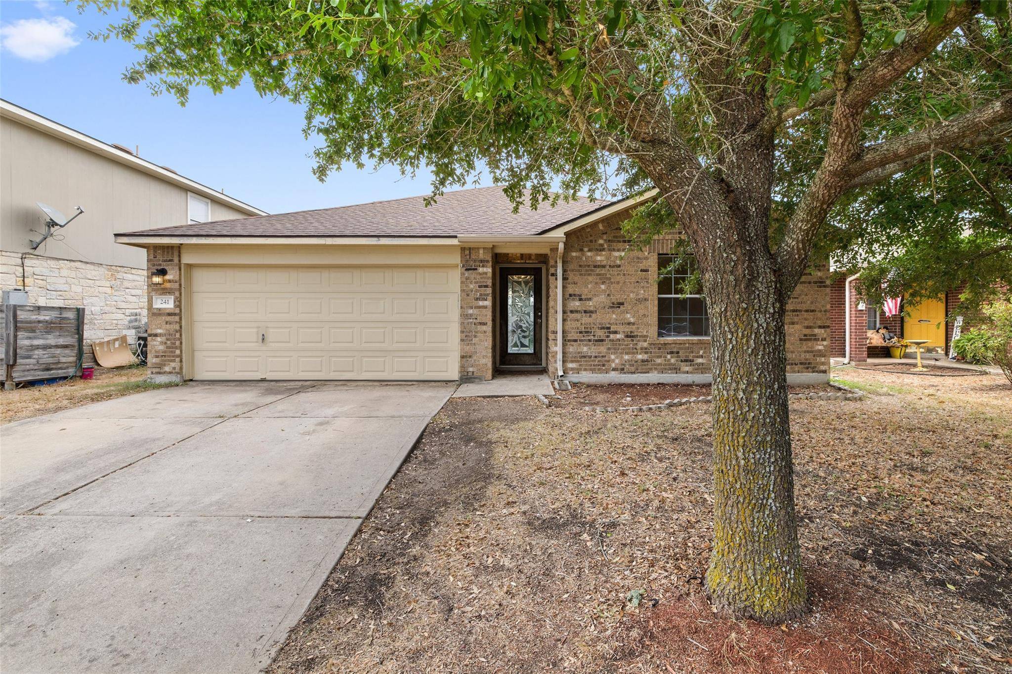 241 Shale DR, Jarrell, TX 76537