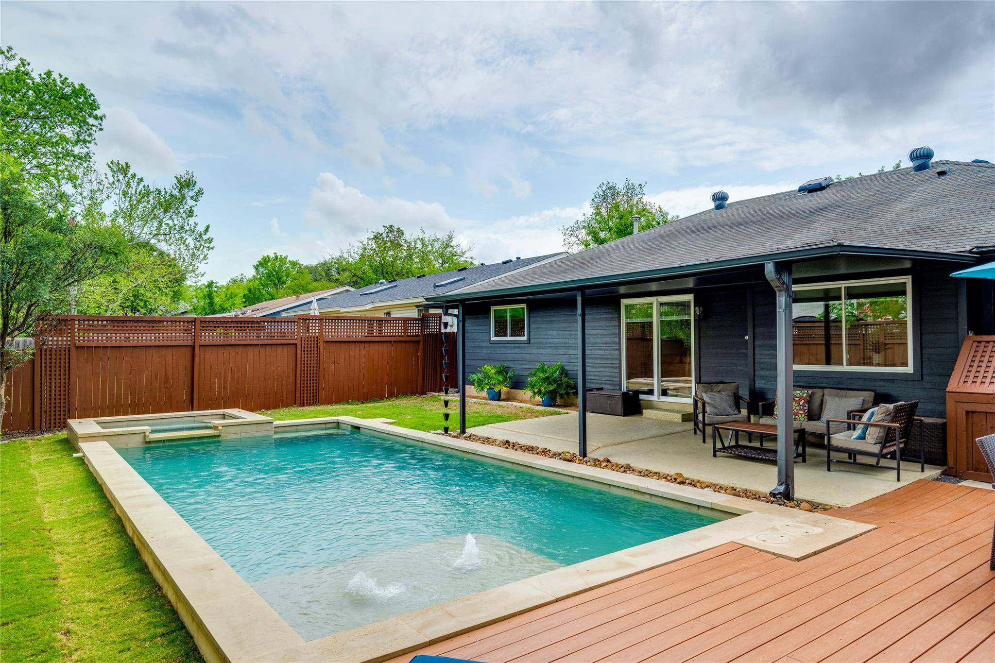 2512 Carlow DR, Austin, TX 78745