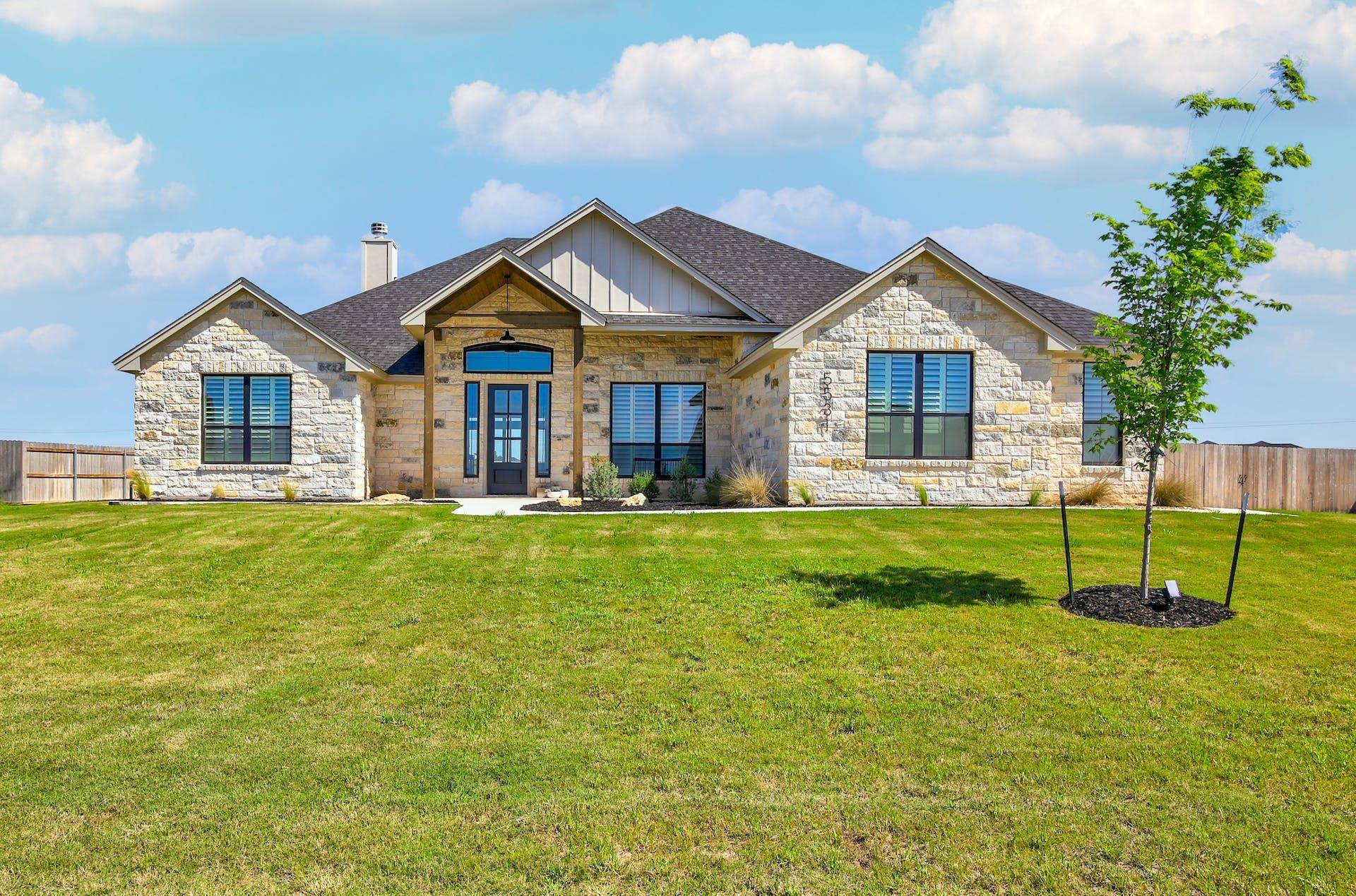 5531 Hollow LOOP, Salado, TX 76571