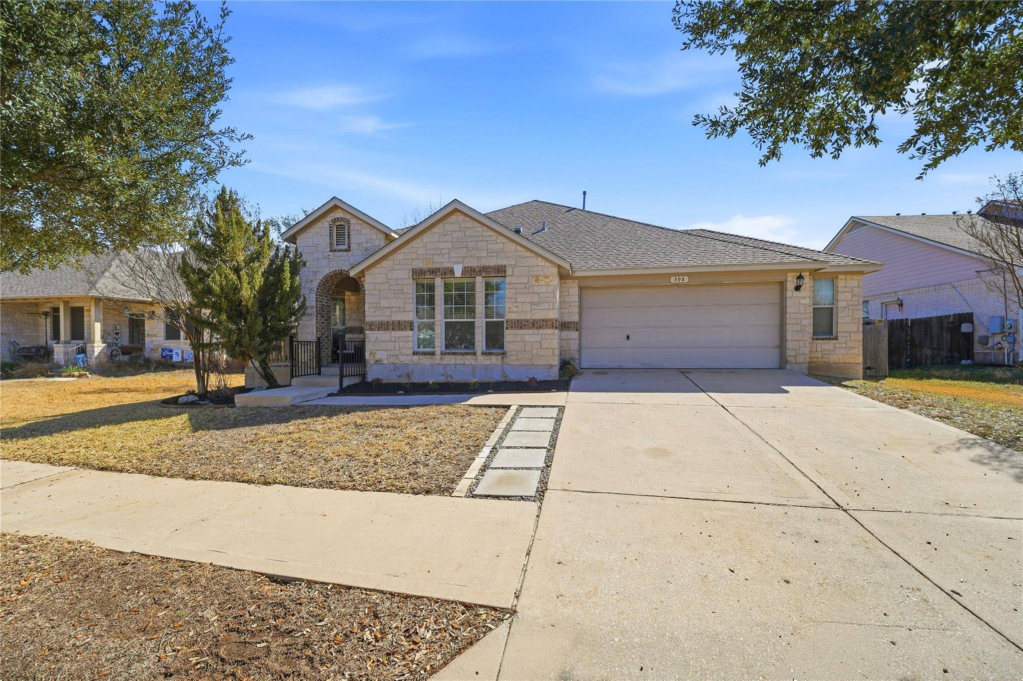 398 Westbury LN, Georgetown, TX 78633