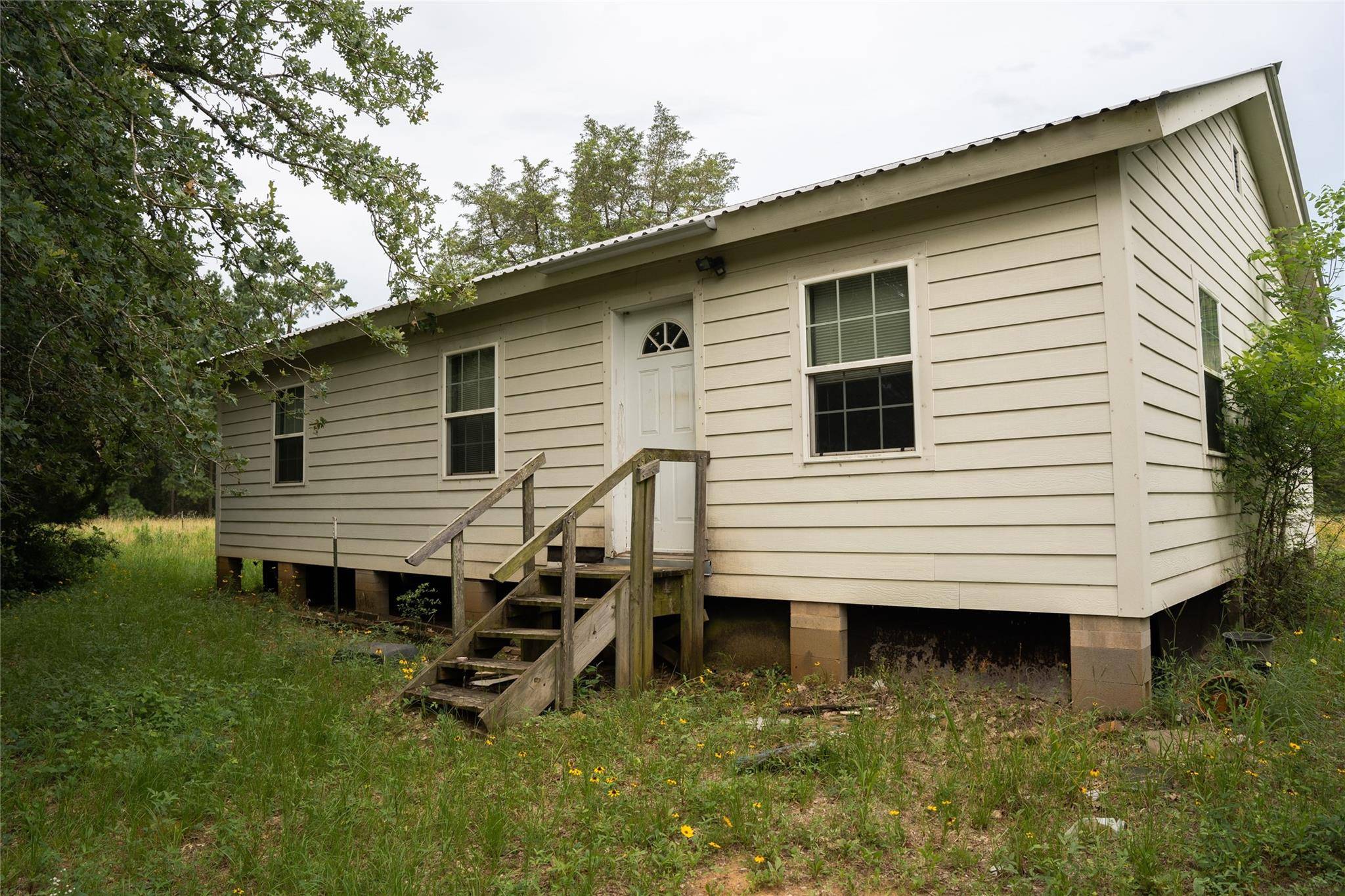 133 Postvine RD, Bastrop, TX 78602