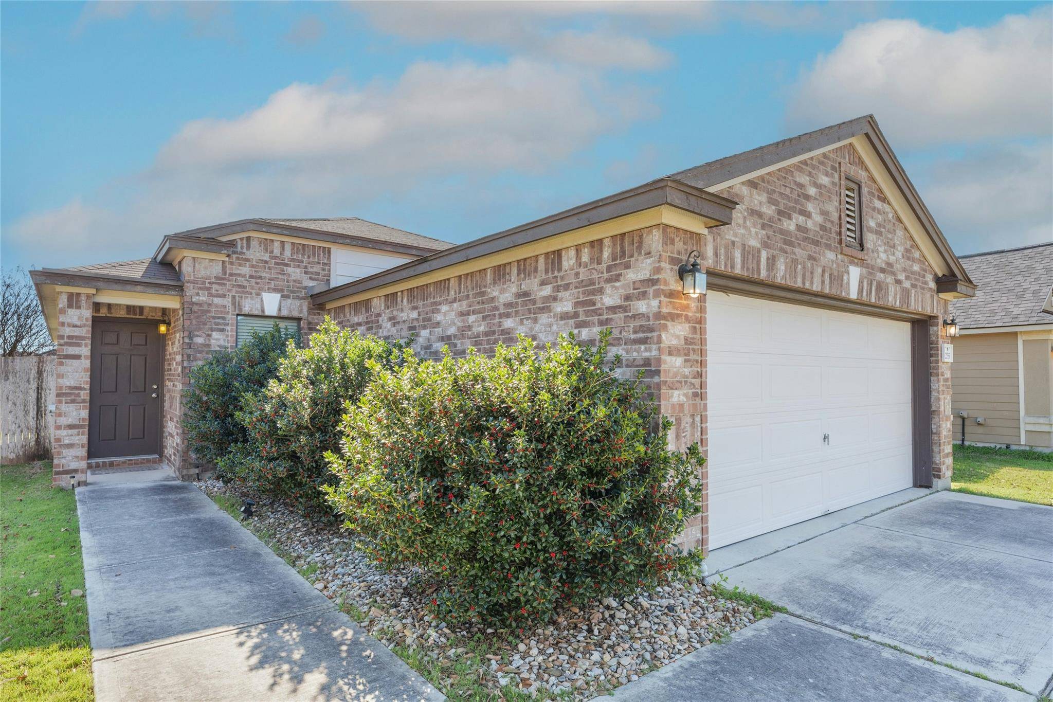 235 Rummel DR, Kyle, TX 78640
